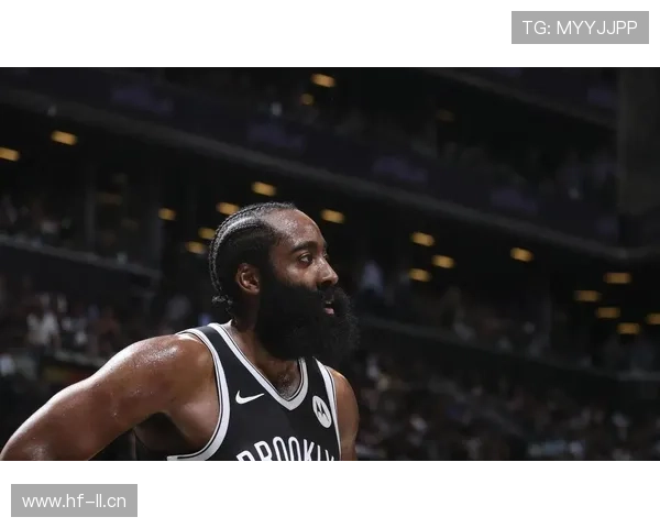 哈登居然又换发型了，这次跟篮球场上一点关系都没？？